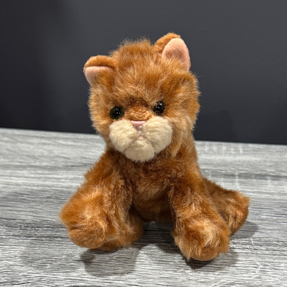 Russ Berrie: “Whiskers” Orange Tabby Kitten - Vintage Collectible Plush Toy